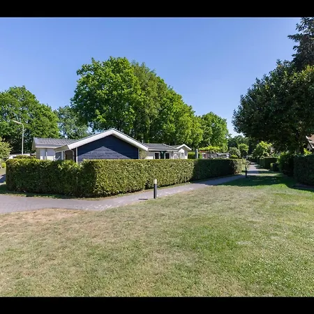 Chalet Bosrijk Austerpark 17 *